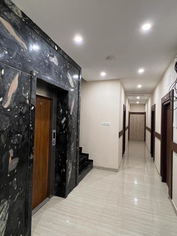 The Park Avenue Hotel - Business Class Hotel Near Central Railway Station Chennai Periyamet Exteriör bild