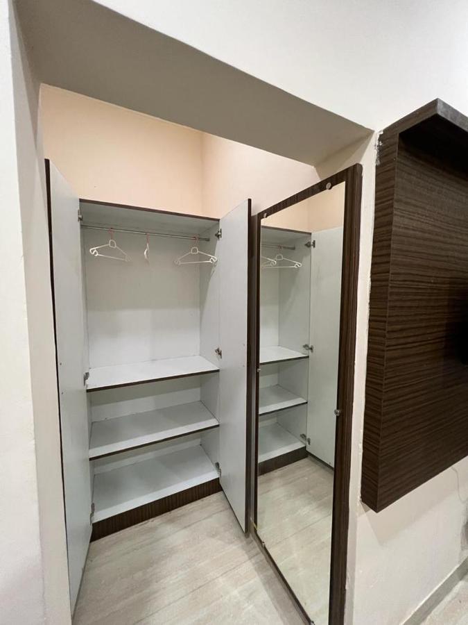 The Park Avenue Hotel - Business Class Hotel Near Central Railway Station Chennai Periyamet Exteriör bild