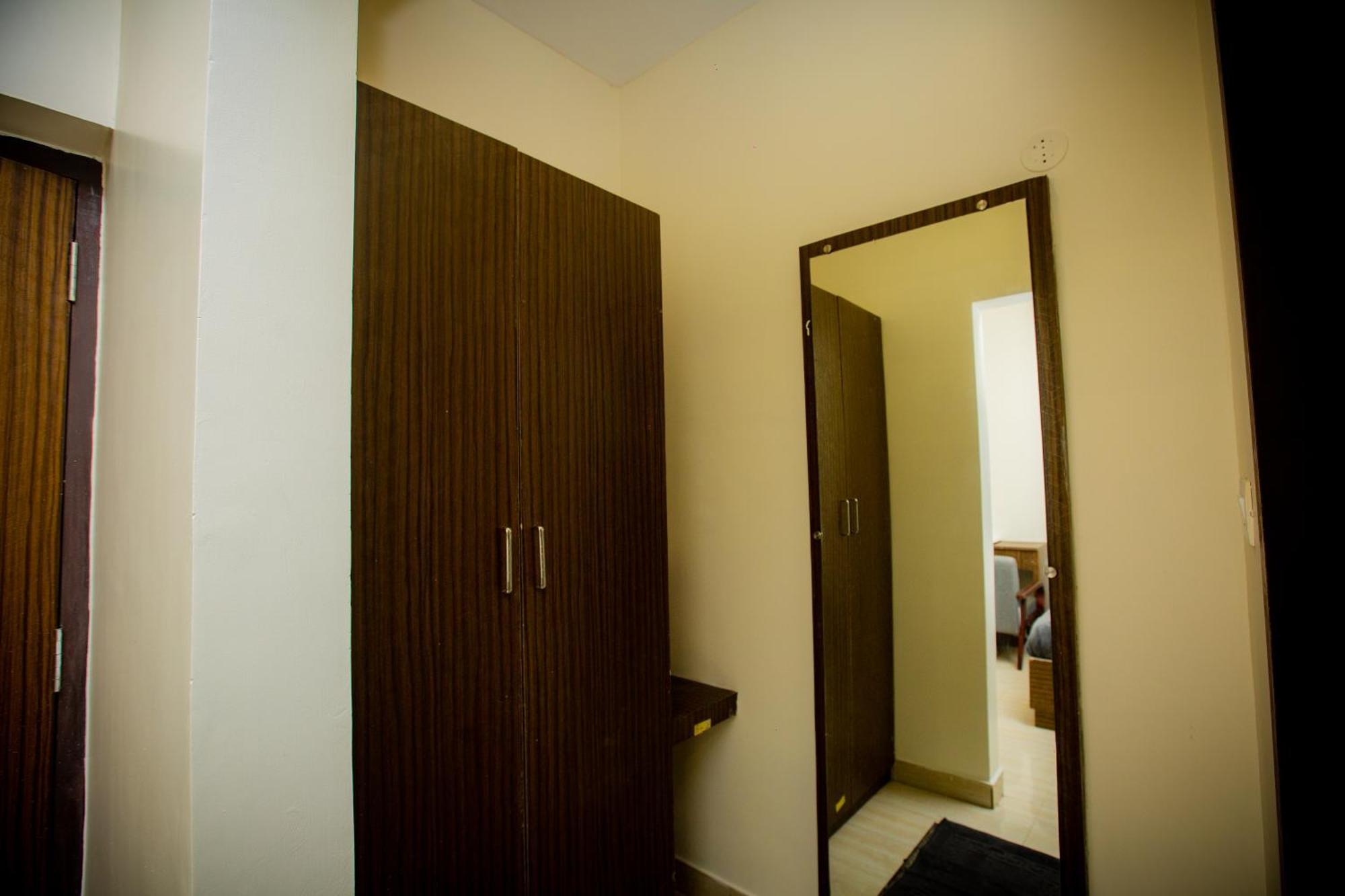 The Park Avenue Hotel - Business Class Hotel Near Central Railway Station Chennai Periyamet Exteriör bild