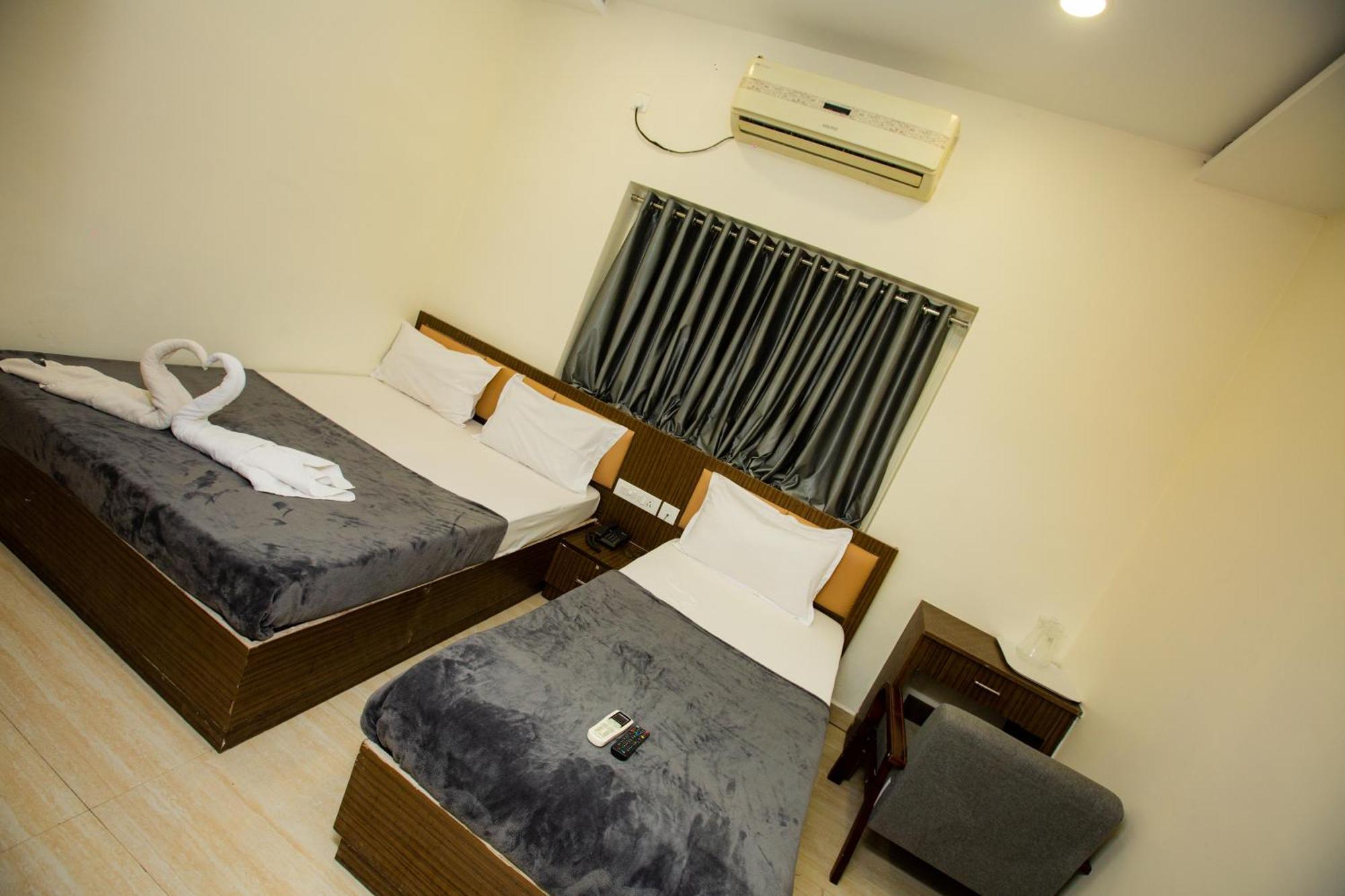 The Park Avenue Hotel - Business Class Hotel Near Central Railway Station Chennai Periyamet Exteriör bild