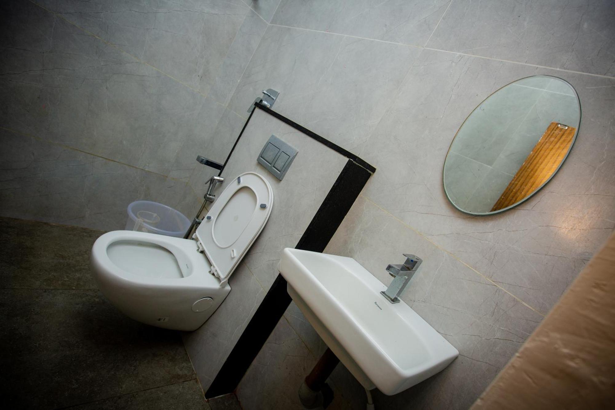 The Park Avenue Hotel - Business Class Hotel Near Central Railway Station Chennai Periyamet Exteriör bild
